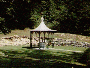 Larawan ng Red Sulfur Springs Gazebo