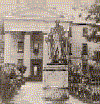 Eastern Lunatic Asylum, 1870 hanggang 1880. Estatwa ni Lord Botetourt