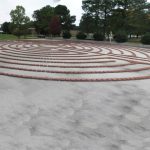 Ang Serenity labyrinth, na idinisenyo para sa Meditation