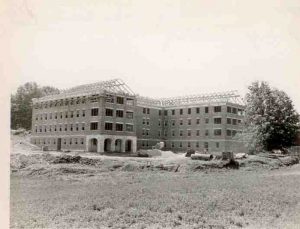 Konstruksyon ng Morison Bldg