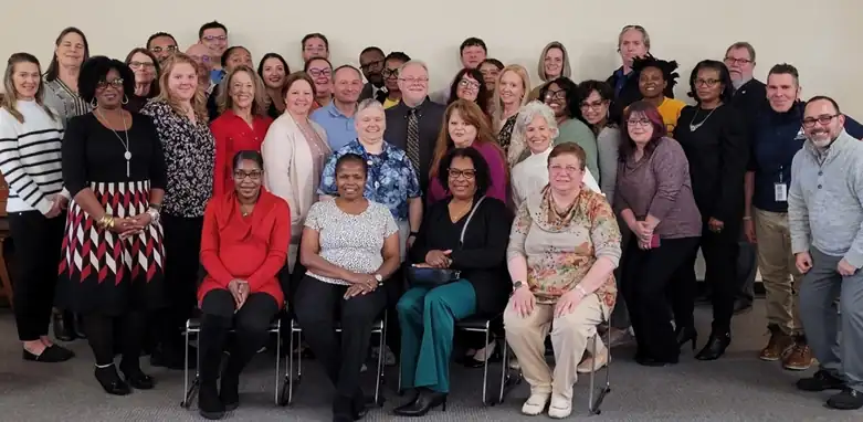 Larawan ng koponan ng Mga Serbisyo sa Pagbawi