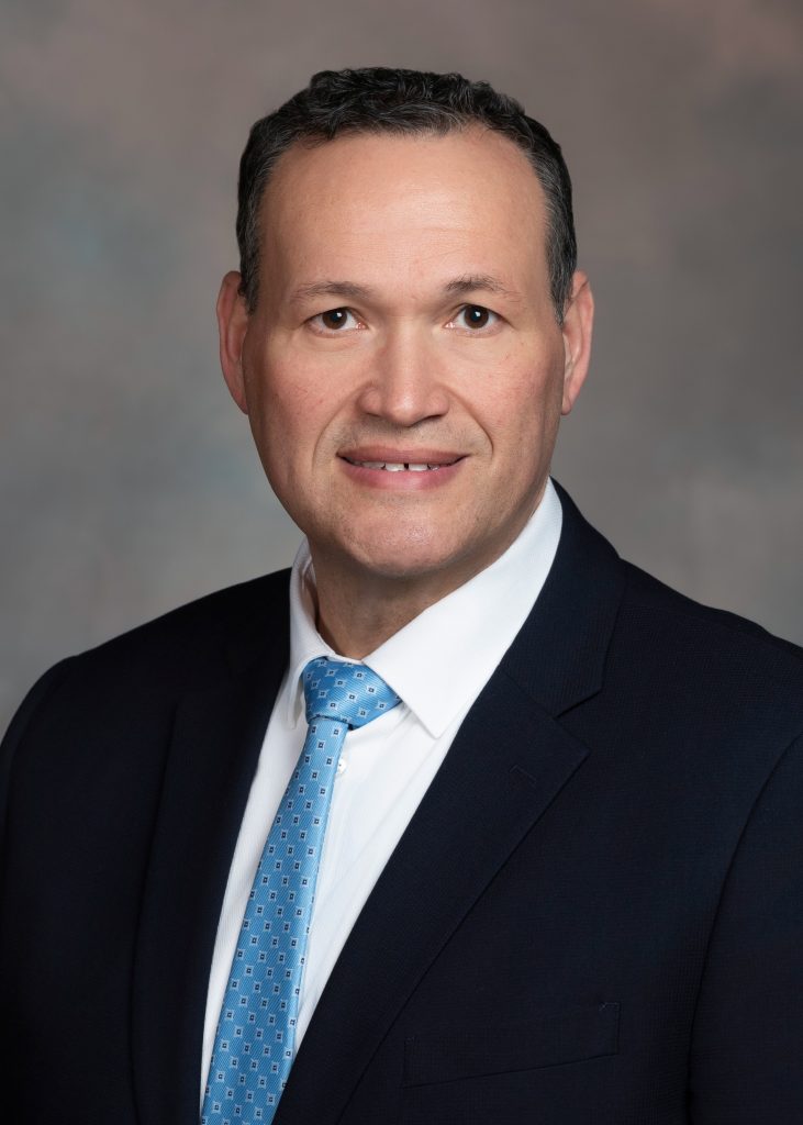 Larawan ng Komisyoner ng DBHDS na si Daryl Washington